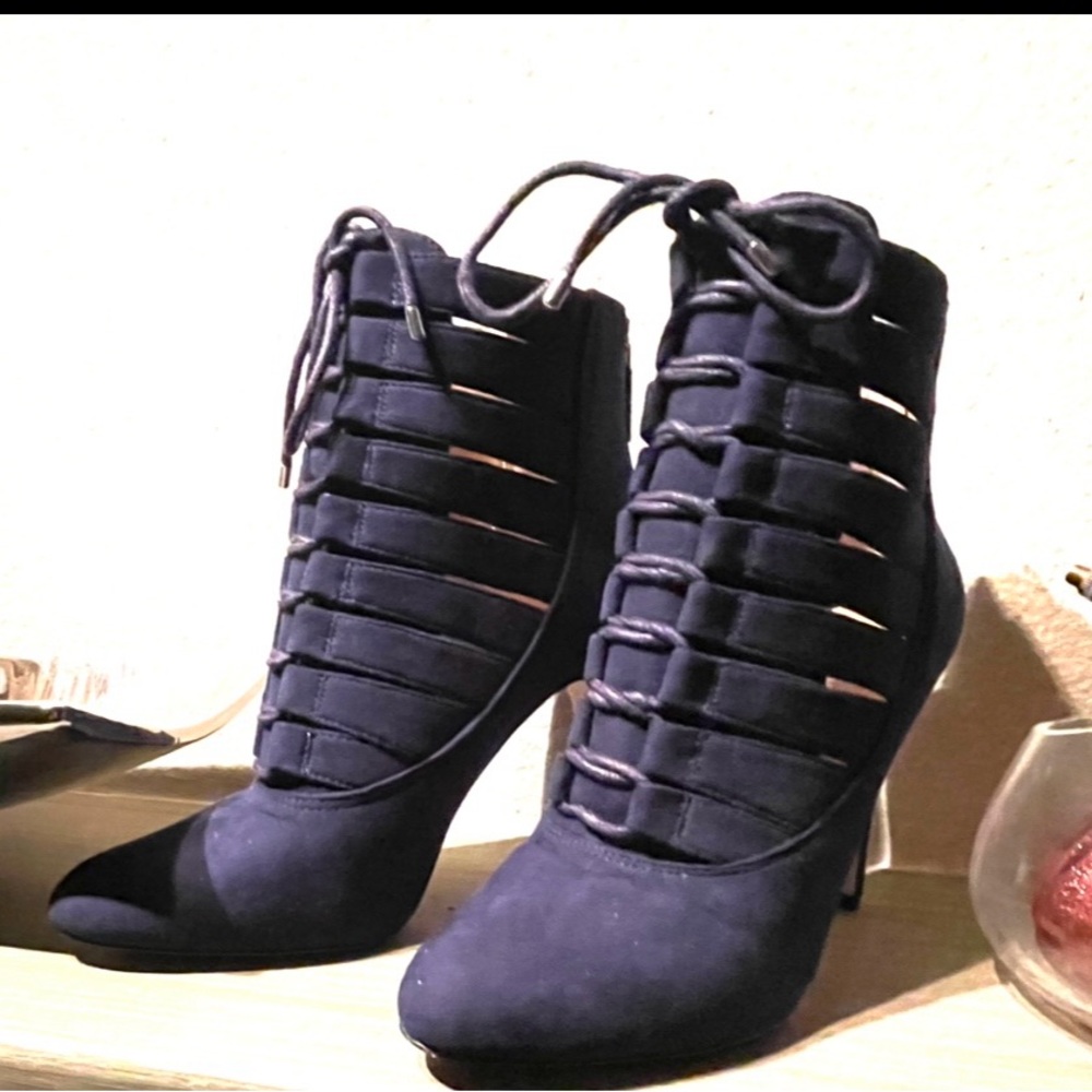 Elegant Navy Lace-Up Ankle Boots